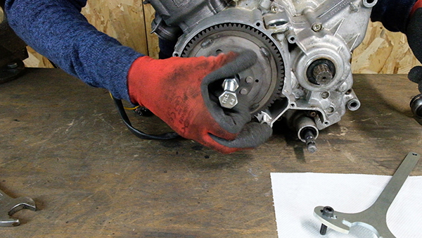 Extraction du rotor d'allumage